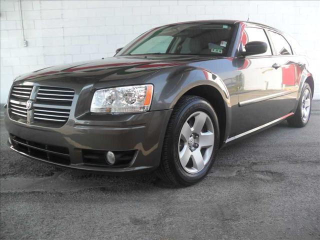 2008 Dodge Magnum for sale