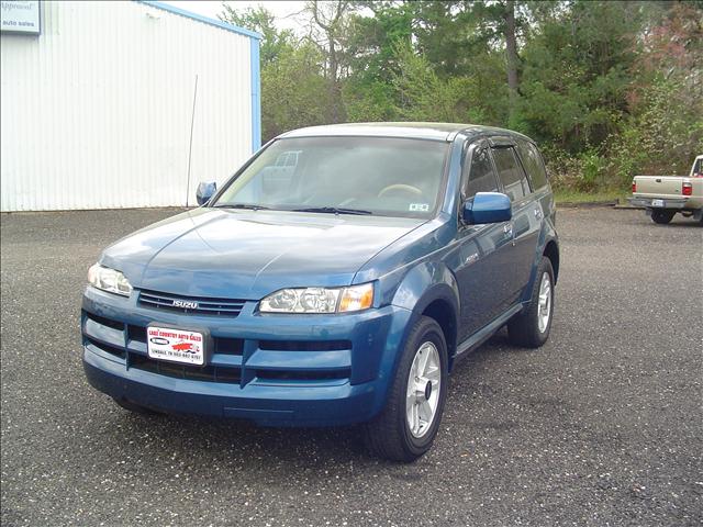 2002 Isuzu Axiom for sale