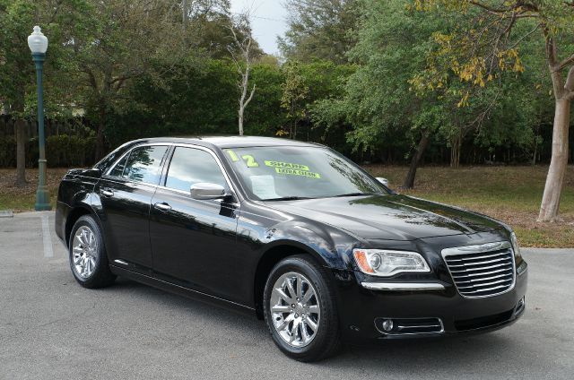 2012 CHRYSLER 300 LIMITED RWD gloss black new arrival leather seats heated front seats backup c