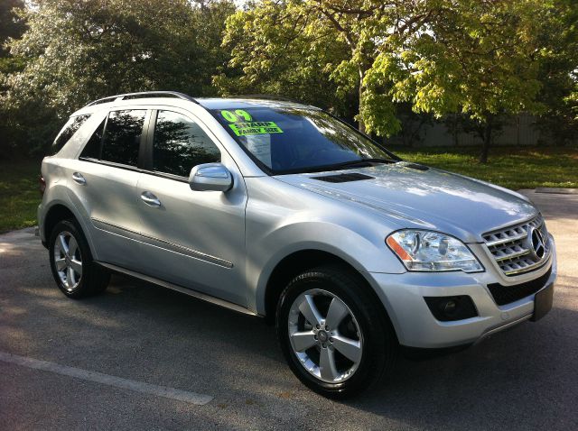 2009 MERCEDES-BENZ M-CLASS ML350 4MATIC iridium silver call now 1-866-717-9571   free autocheck 