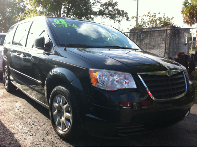 2008 CHRYSLER TOWN  COUNTRY LX unspecified call now 1-866-717-9571   free autocheck  carfax rep