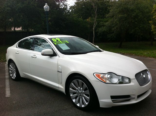 2009 JAGUAR XF LUXURY winter gold call now 1-866-717-9571   free autocheck  carfax report every