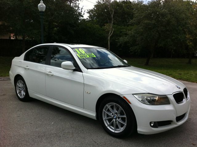 2010 BMW 3 SERIES 328I SA alpine white call now 1-866-717-9571   free autocheck  carfax report 