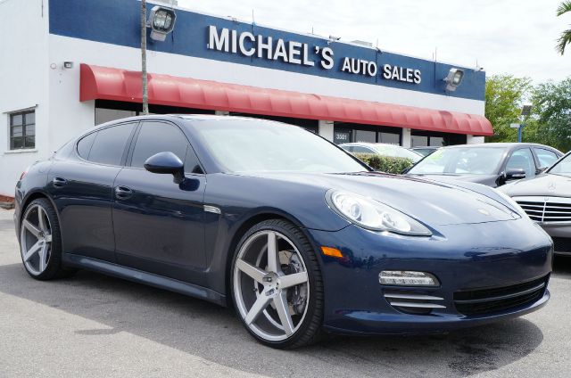 2011 Porsche Panamera