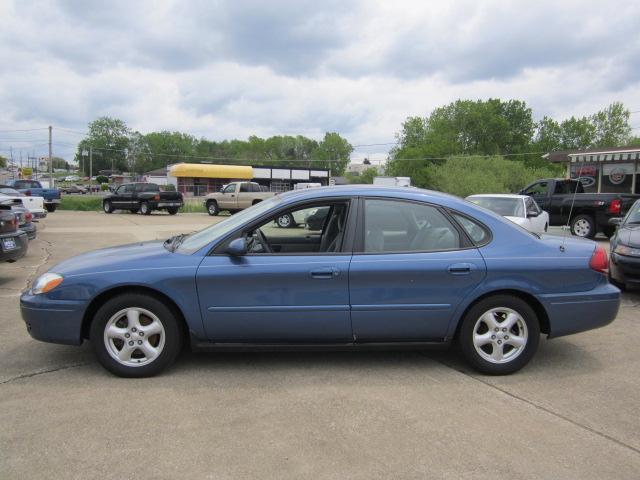 2004 Ford Taurus for sale