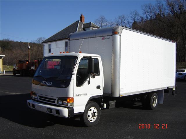 2005 ISUZU NPR BOX TK / 12000GVW for sale