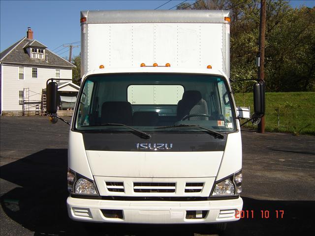 2007 Isuzu NPR 16' Box TRK