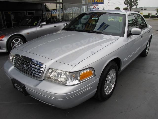 2003 Ford Crown Victoria for sale