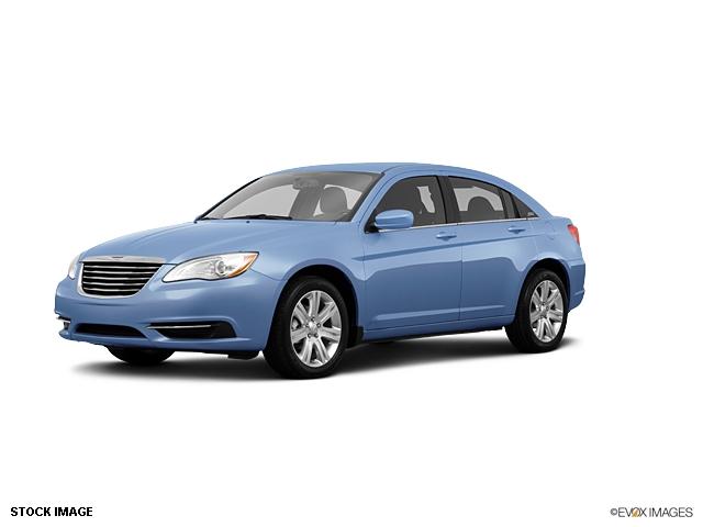 Tothego - 2013 Chrysler 200_1