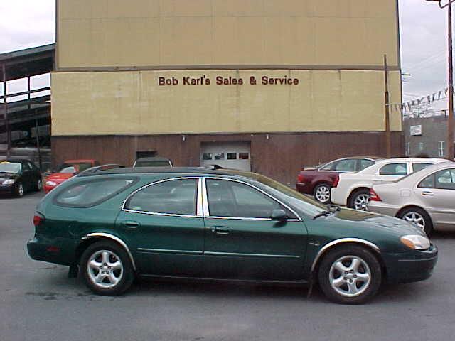 2000 Ford Taurus
