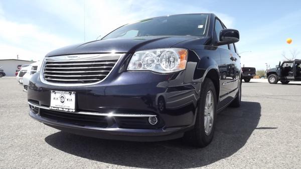 2011 Chrysler Town & Country for sale