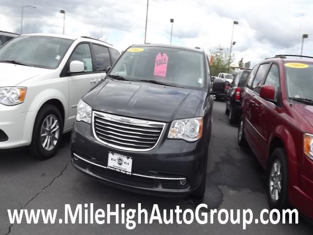 2012 Chrysler Town & Country