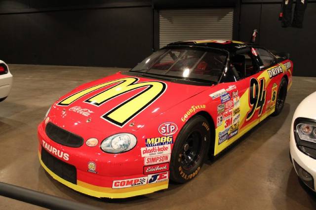 1999 Bill Elliot 1999 OFFICAL NASCAR Race Track Car for sale