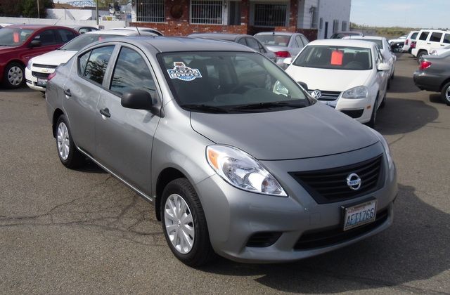 2012 Nissan Versa for sale