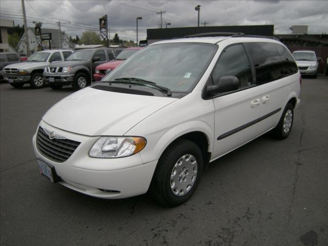 2004 Chrysler Town & Country for sale