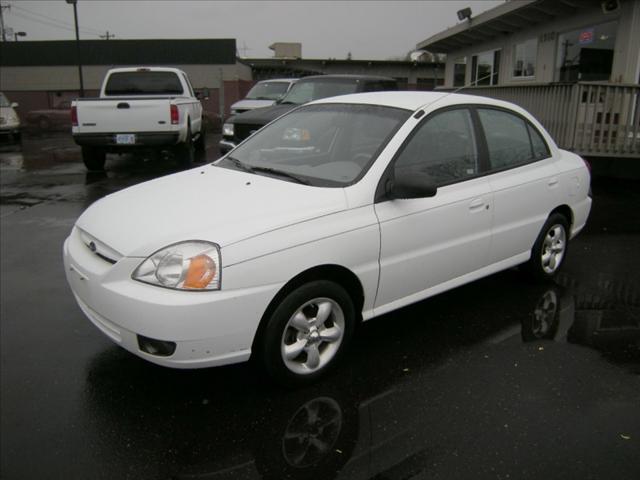 2003 Kia Rio for sale