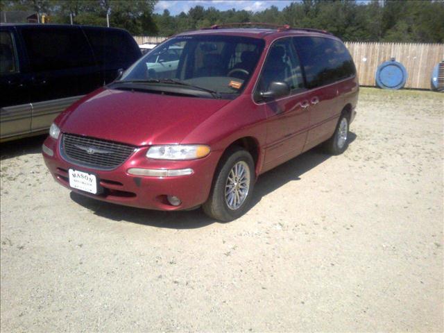 1999 Chrysler Town and Country for sale
