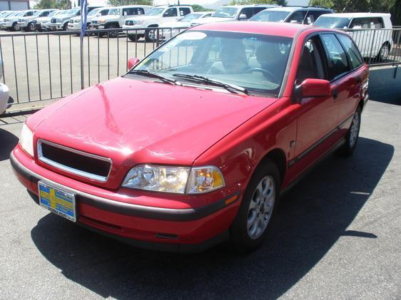 2000 Volvo V40 for sale