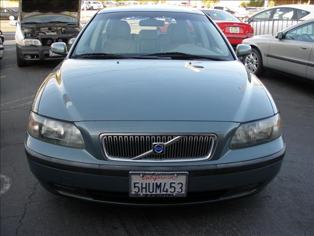 2004 Volvo V70 for sale