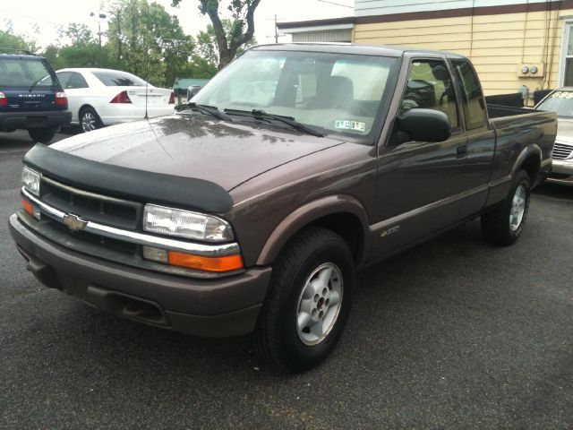 2000 Chevrolet S10 for sale