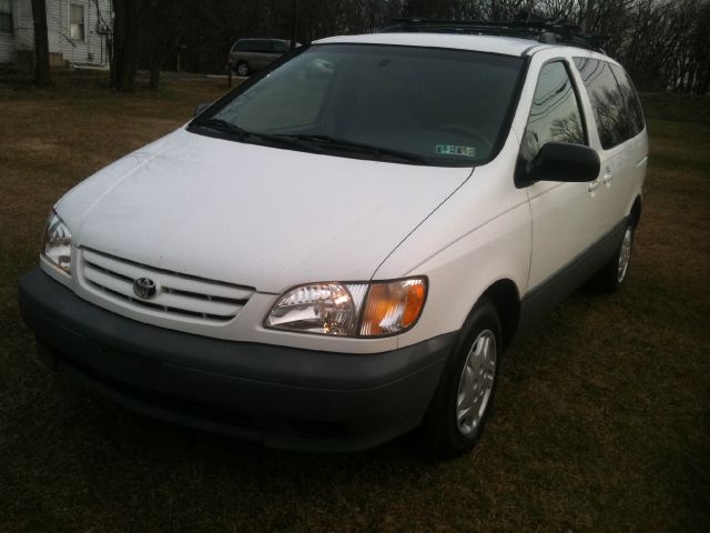 2001 Toyota Sienna for sale