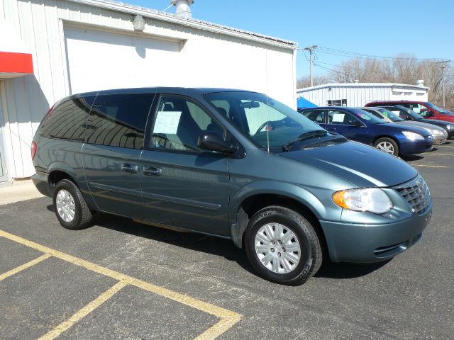 2006 Chrysler Town & Country