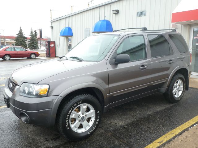 2005 Ford Escape