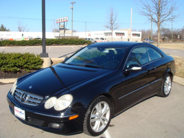 2006 Mercedes-Benz CLK-Class