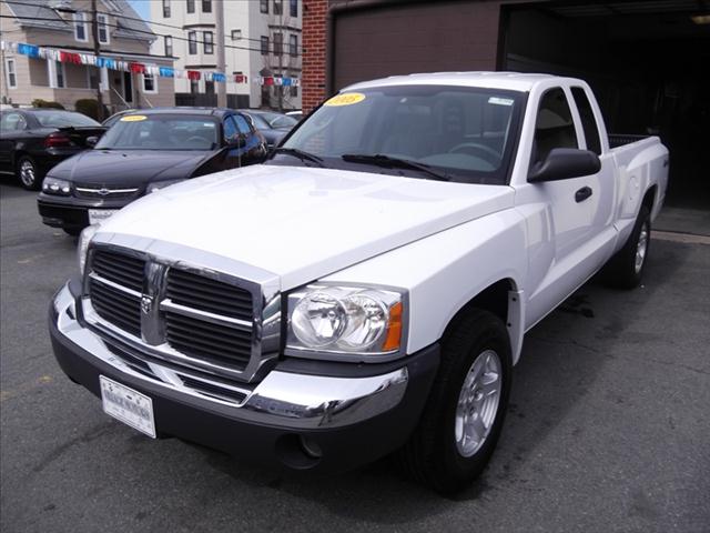 2005 Dodge Dakota for sale