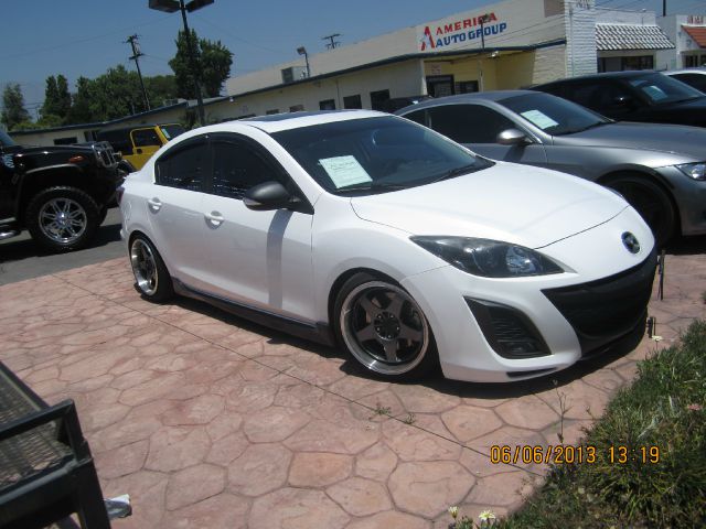 2010 MAZDA 3 S SPORT 4-DOOR white all advertised prices are cash  tax  lic  all government f