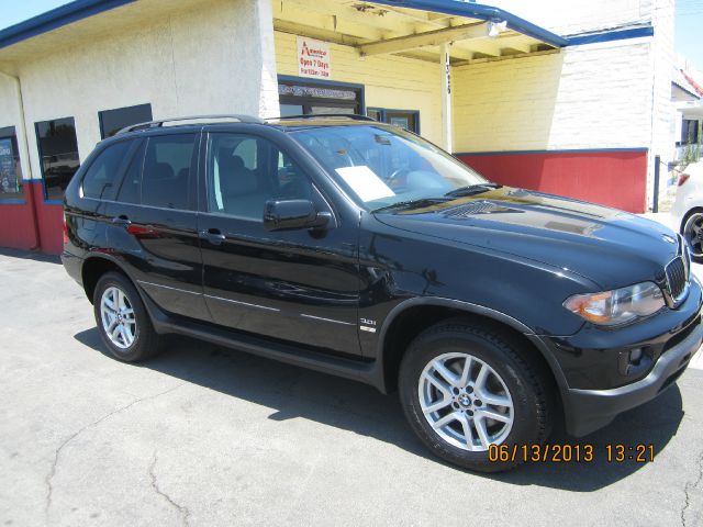2005 BMW X5 30I black all advertised prices are cash  tax  lic  all government fees rims a