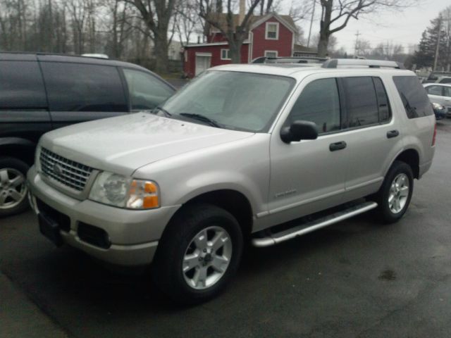 2005 Ford Explorer