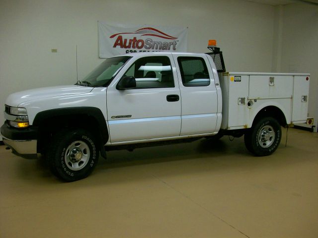 2002 Chevrolet Silverado 2500 - Oswego, IL