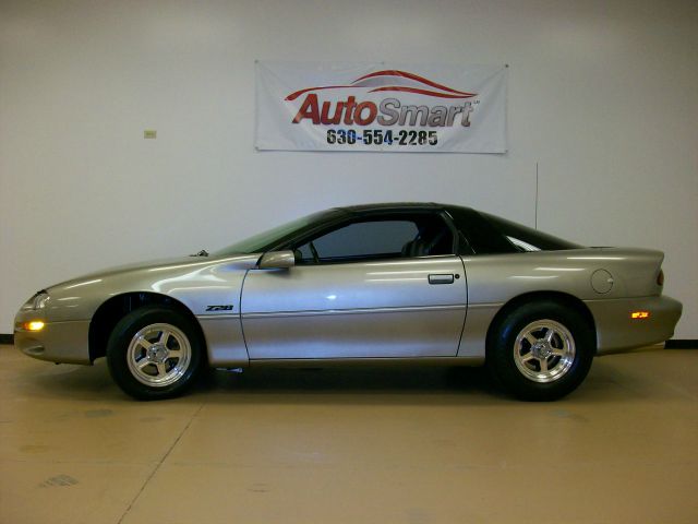 2000 Chevrolet Camaro - Oswego, IL