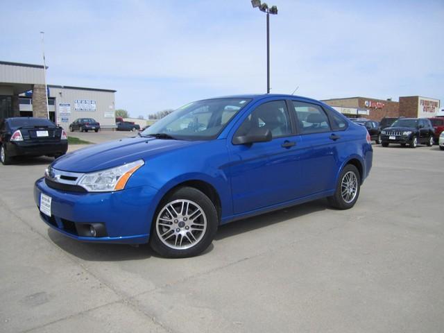 2010 FORD FOCUS for sale