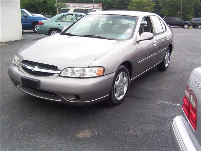 2001 Nissan Altima for sale