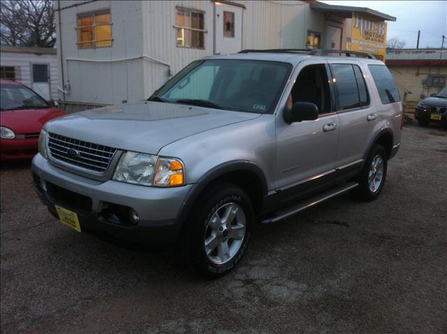 2004 Ford Explorer