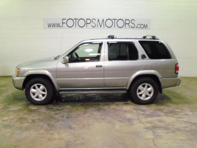 2001 Nissan Pathfinder for sale