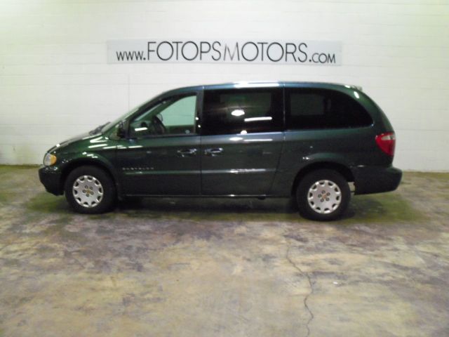 2001 Chrysler Town and Country for sale