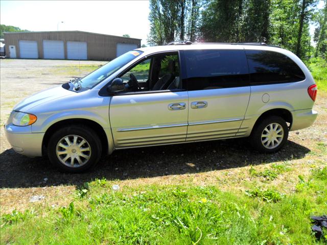 2003 Chrysler Town and Country for sale