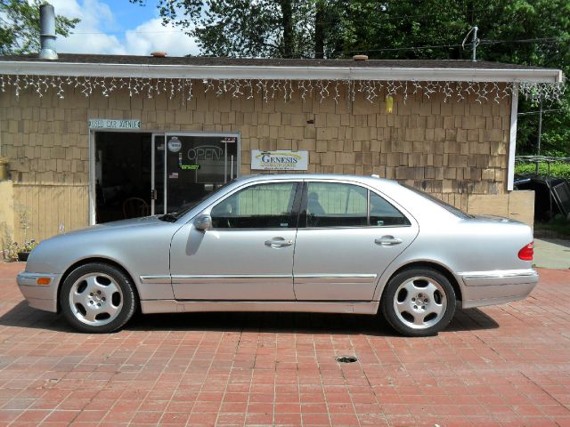 2001 Mercedes-Benz E-Class