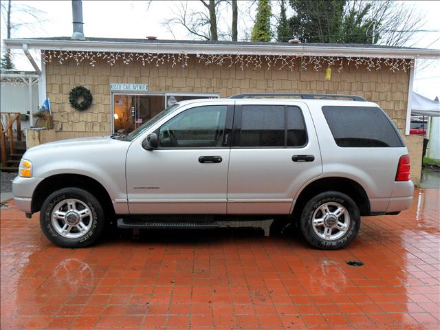 2004 Ford Explorer