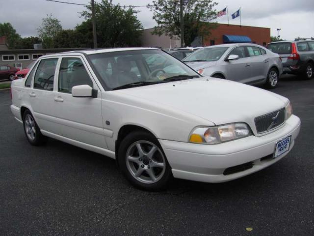 2000 Volvo S70 for sale