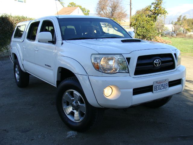 2006 TOYOTA TACOMA PRERUNNER DOUBLE CAB V6 AUTO 2 white abs brakesair conditioningamfm radioan