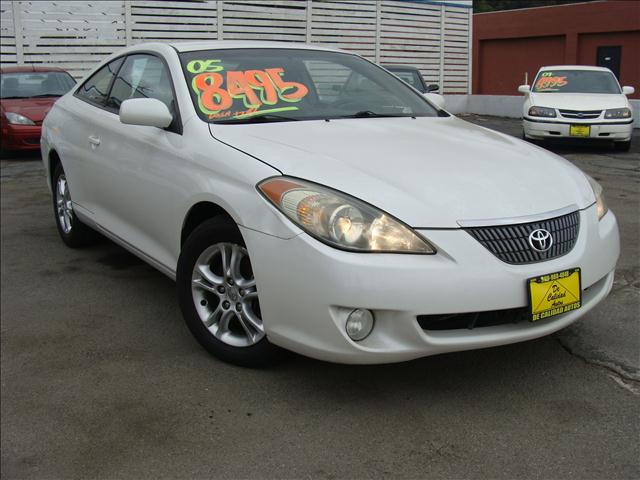 2005 TOYOTA CAMRY SOLARA SE white clean carfax and title reports 1-owner  sport package multi-s