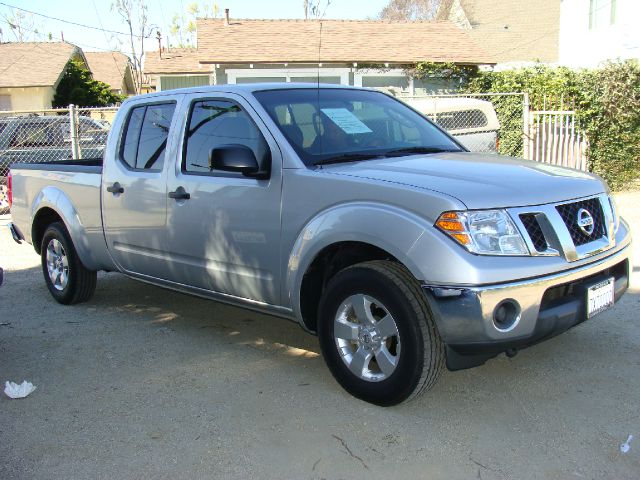 2009 NISSAN FRONTIER LE CREW CAB LWB 2WD silver abs brakesair conditioningalloy wheelsamfm rad