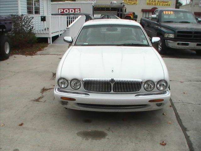 1999 Jaguar XJ8 for sale