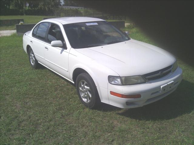 1999 Nissan Maxima SE For Sale In Belleview FL - Ocala Auto Brokers ...