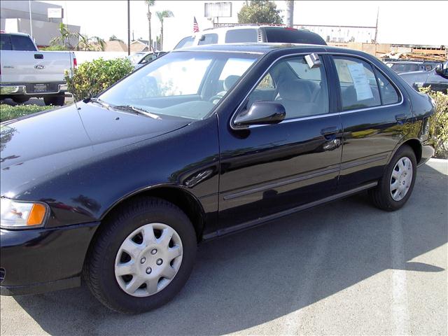 1998 Nissan Sentra for sale