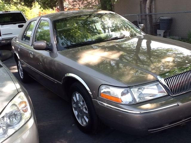 2003 Mercury Grand Marquis
